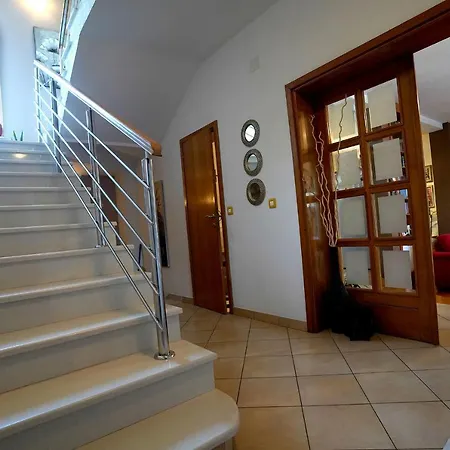Tago With Heated New Pool Villa